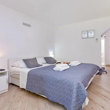 拉古萨城墙公寓 公寓